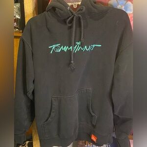 Tommyinnit Signature Black Hoodie